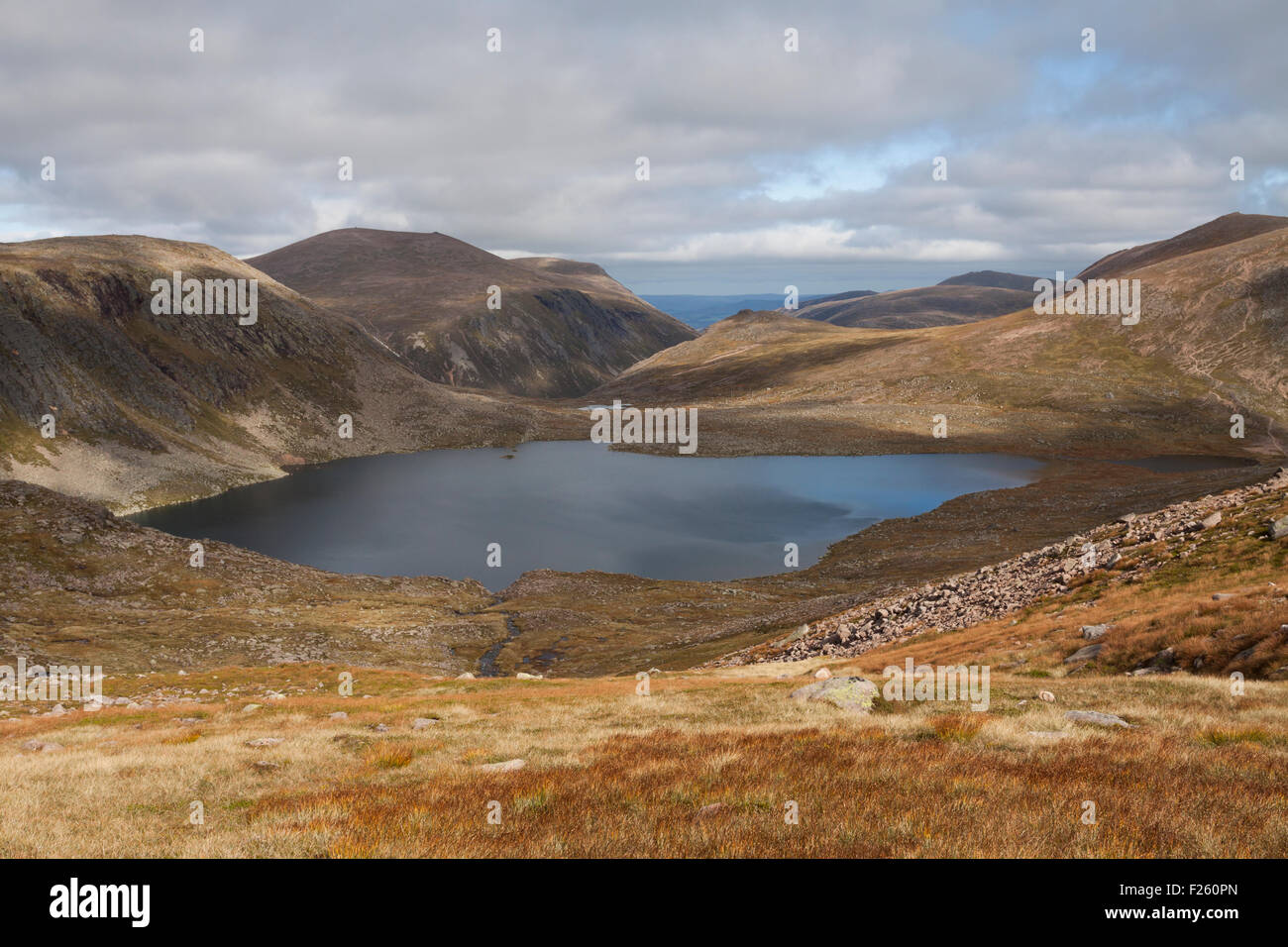 Loch Etchachan, Cairngorms National Park, Scotland, Regno Unito Foto Stock