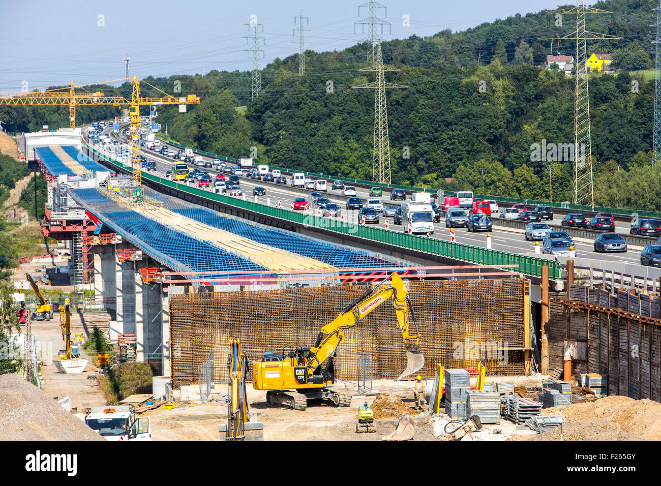 Costruzione di Lennetalbrücke, un nuovo ponte dell'AUTOSTRADA, AUTOSTRADA A45, a Hagen, Germania, il ponte vecchio è danneggiato, Foto Stock