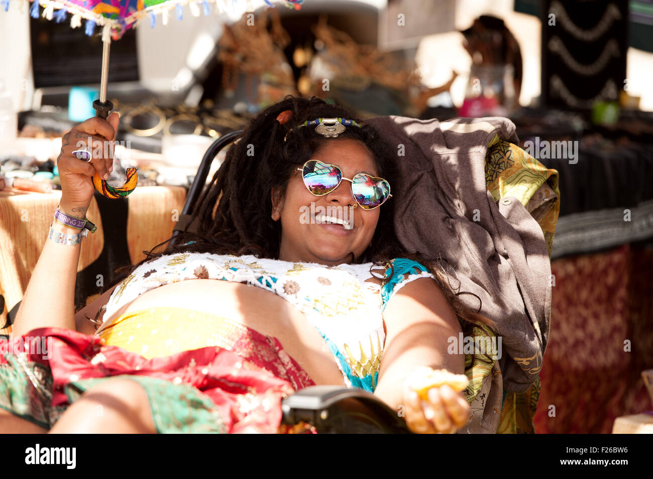 Beata Coast Festival di Yoga, e contro la cultura hippy festival. Squamish BC, Canada Foto Stock