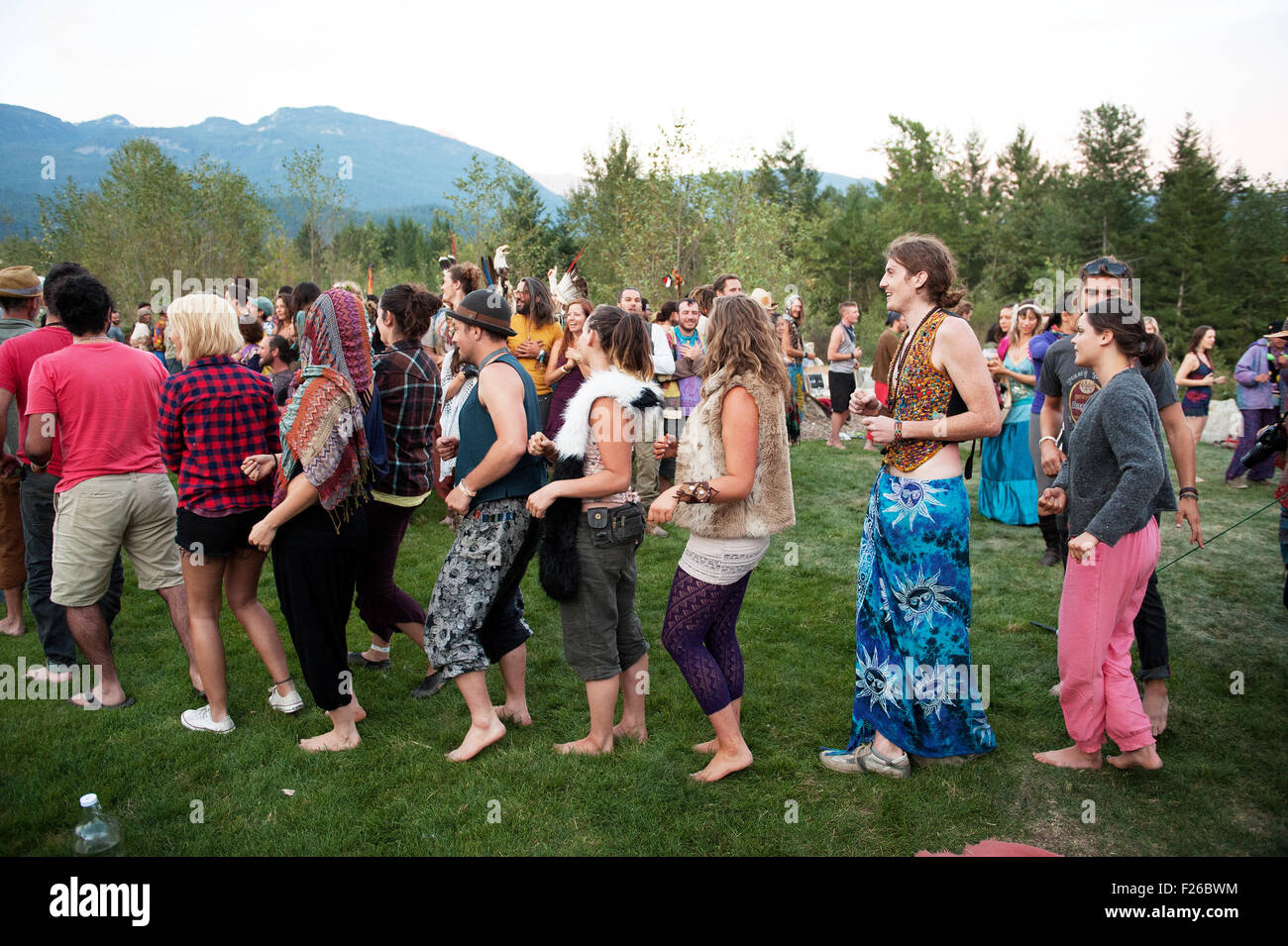 Beata Coast Festival di Yoga, e contro la cultura hippy festival. Squamish BC, Canada Foto Stock