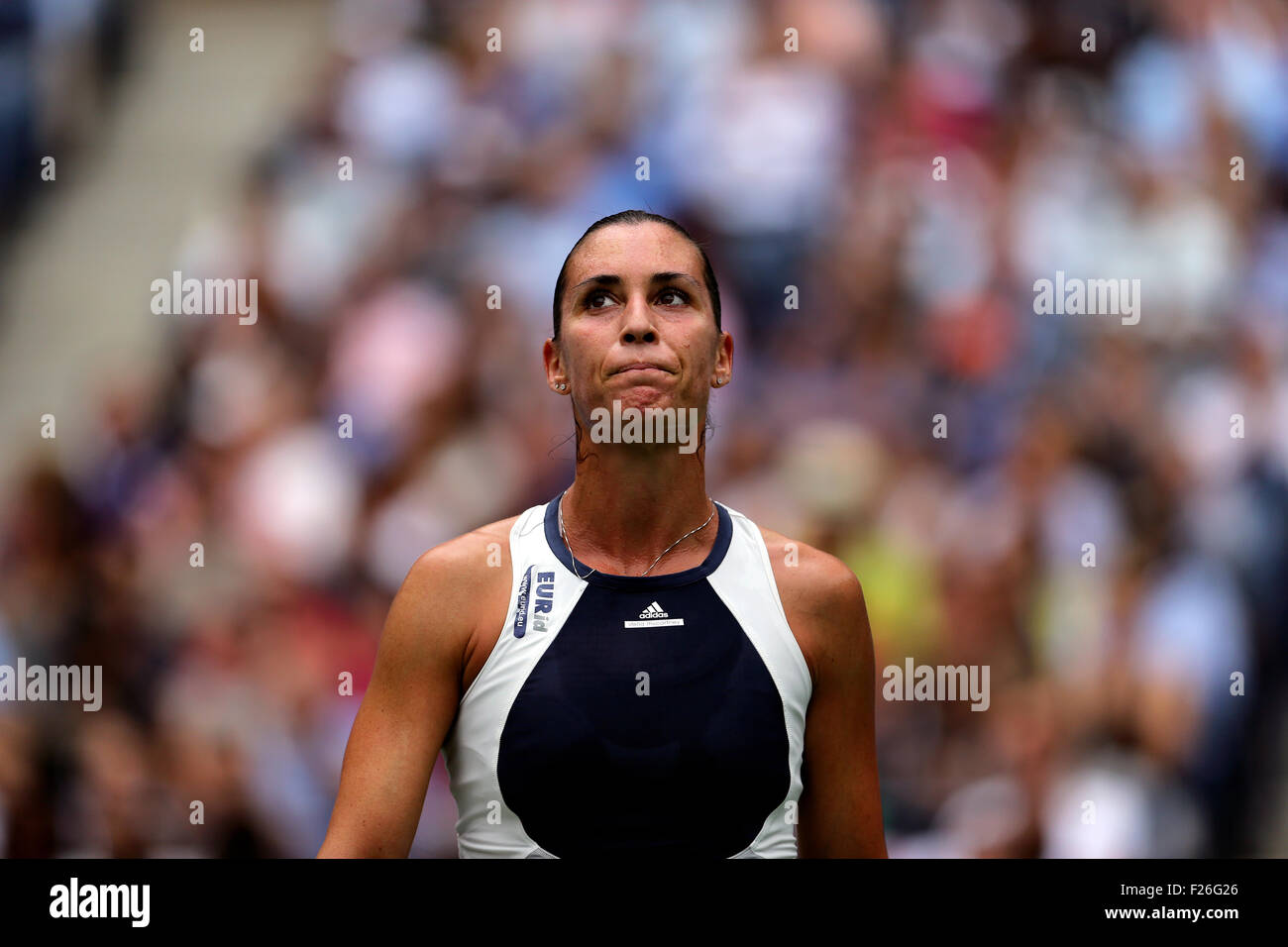 New York, Stati Uniti d'America. Xii Sep, 2015. Flavia Penetta dell Italia durante la finale donne degli Stati Uniti Aprire contro countrywoman Roberta Vinci a Flushing Meadows, New York nel pomeriggio di settembre 12th, 2015. Pennetta ha vinto la partita 7-6 (7-4), 6-2 Credito: Adam Stoltman/Alamy Live News Foto Stock