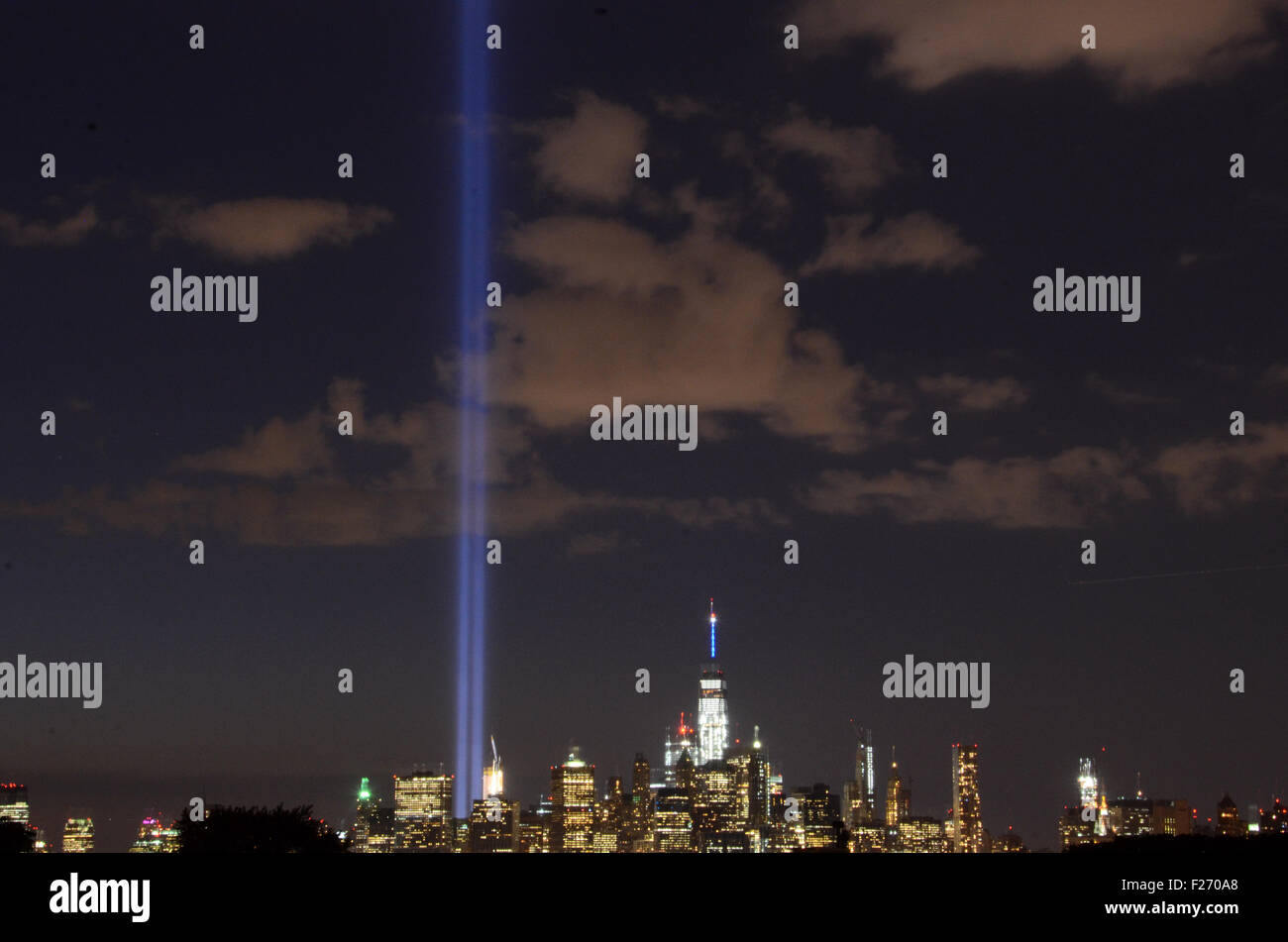 9/11 omaggio alla luce new york twin tower site 2015 Foto Stock