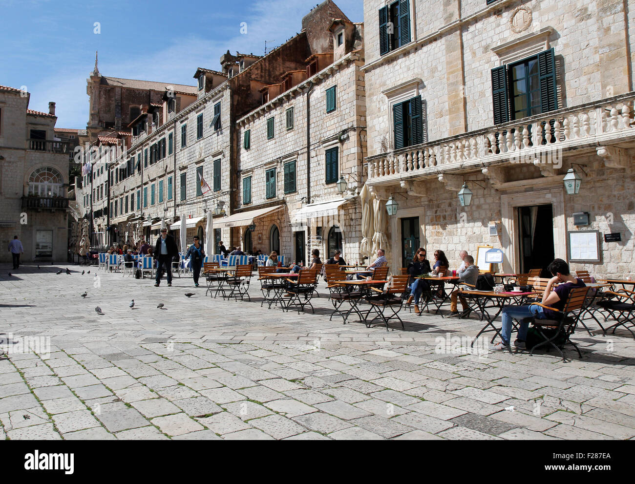 Street café nel centro storico, Dubrovnik, Croazia Foto Stock