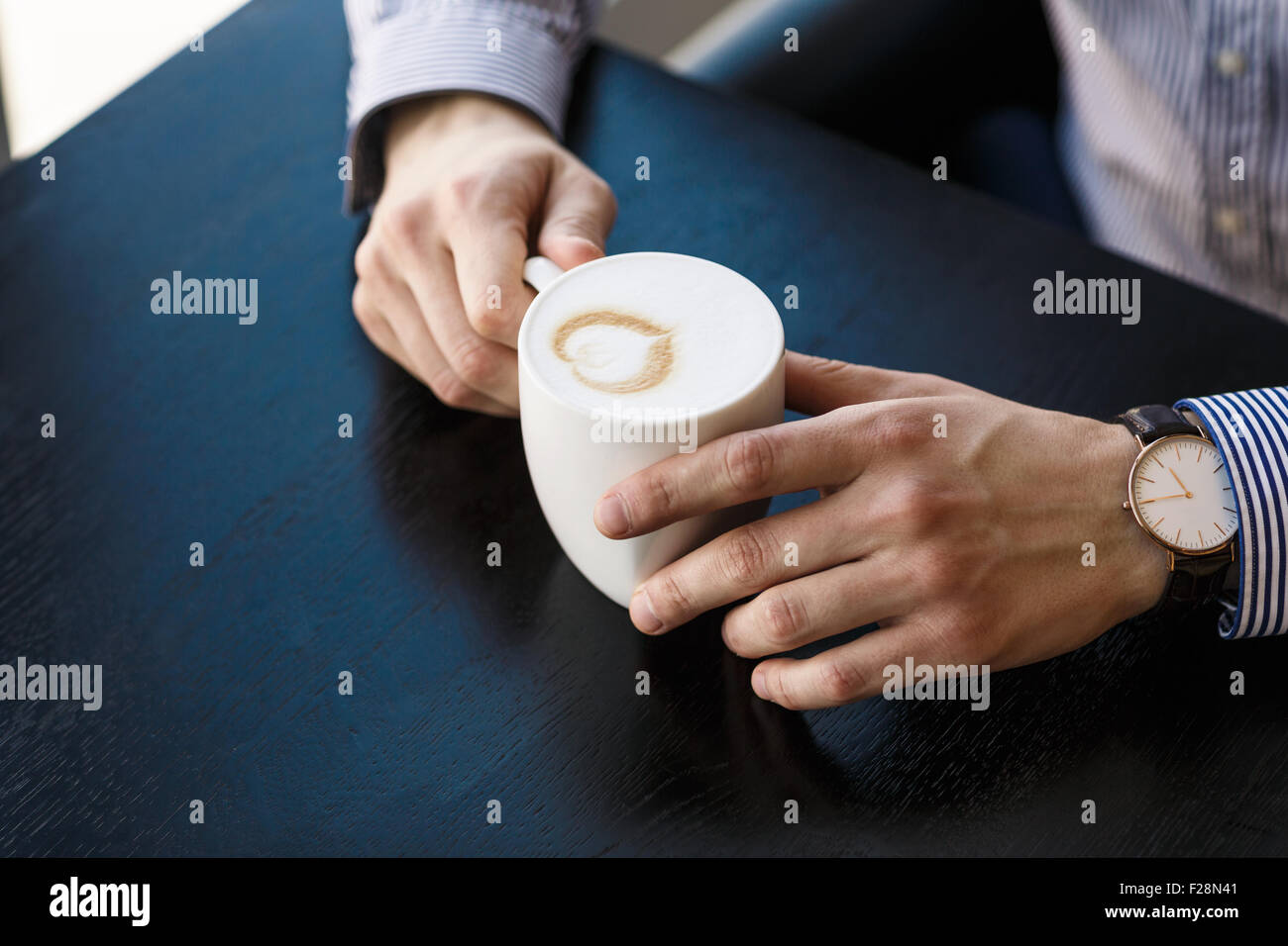 Imprenditore prendendo una pausa Foto Stock