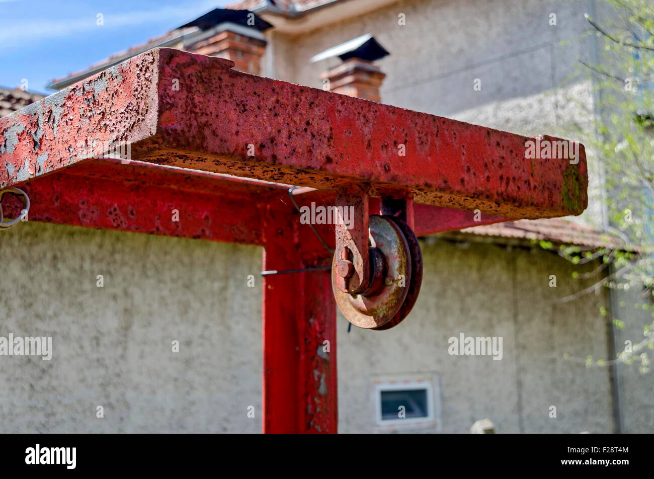 Stelo in metallo del pozzo del meccanismo, Zavet town, Bulgaria Foto Stock