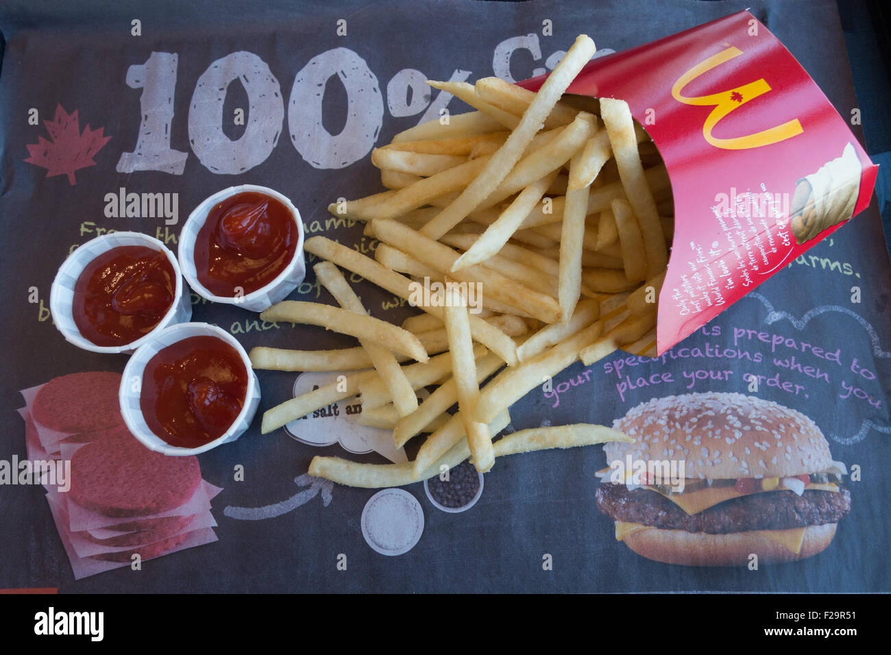 Mcdonalds fries chips fast food malsana Foto Stock