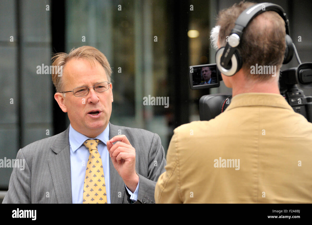 Michael Crick, giornalista britannico ed emittente, membro fondatore del canale 4 news team. Londra, 12 Settembre 2015 Foto Stock