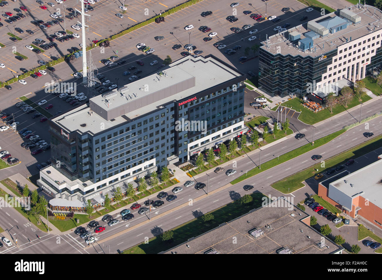 Edifici per uffici su Boulevard Lebourgneuf in questa foto aerea nella città di Québec Foto Stock