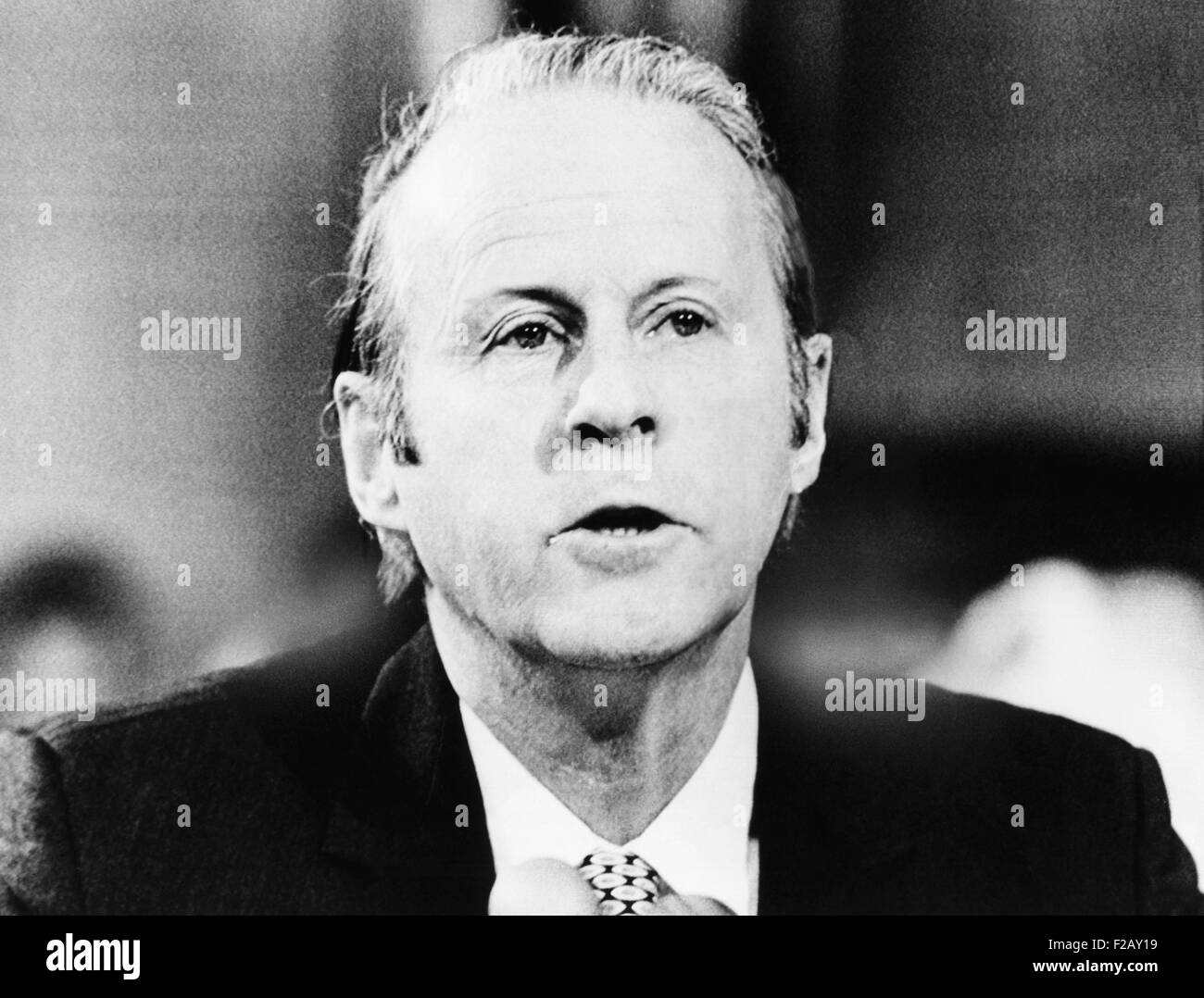 Thor Heyerdahl ha navigato attraverso floating globs di olio per 43 dei 57 giorni della sua 'RA II' voyage. Il 9 novembre 8, 1971 ha testimoniato la U.S. Senato degli oceani e sottocomitato atmosferica su " la distruzione degli oceani". Il 'RA II' navigato da Safi, Marocco, a Bridgetown, Barbados, nel 1970. (CSU 2015 9 941) Foto Stock