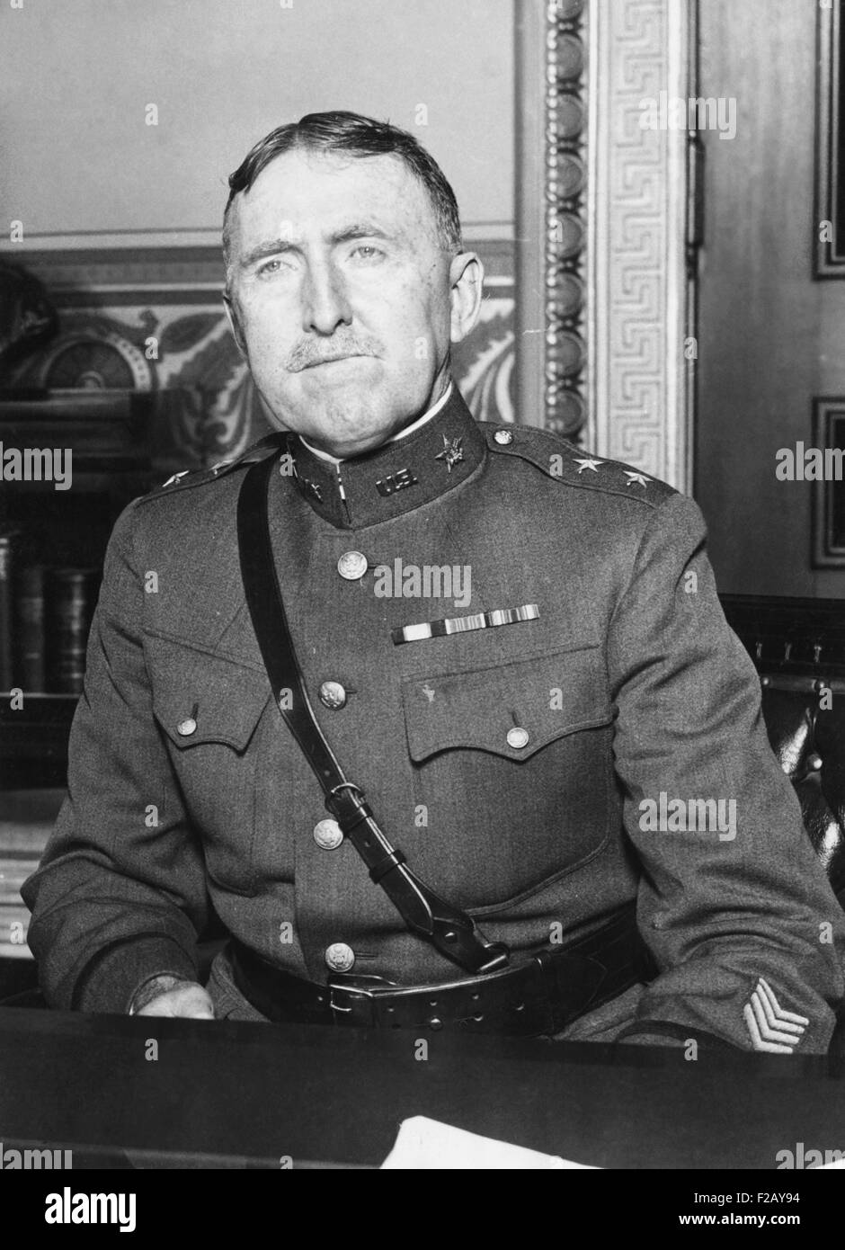 Gen. John L. Hines, Capo di Stato Maggiore degli Stati Uniti Esercito da 1924 a 1926. Hines ha comandato la brigata di 1°, 1° Divisione in Francia Foto Stock