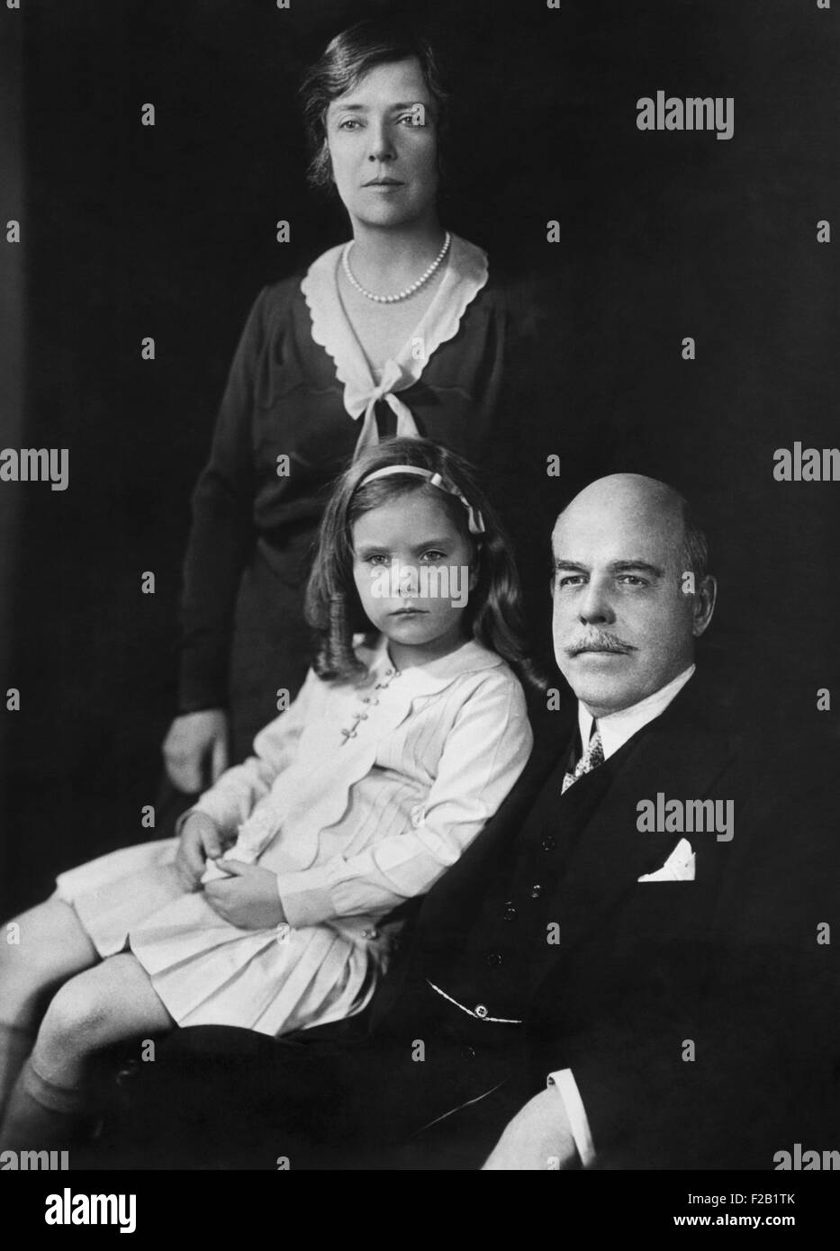 Nicola e Alice Roosevelt Longworth e la loro figlia Paulina, ca. 1930. Paulina era il figlio biologico del senatore William Borah con cui Alice ha avuto una lunga vicenda nel 1920s. (CSU 2015 8 593) Foto Stock