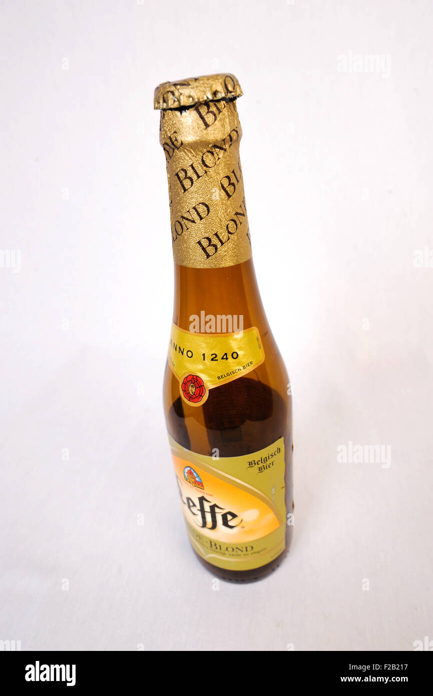 Birra Leffe Bionda- Cerveza Leffe Bionda Foto Stock