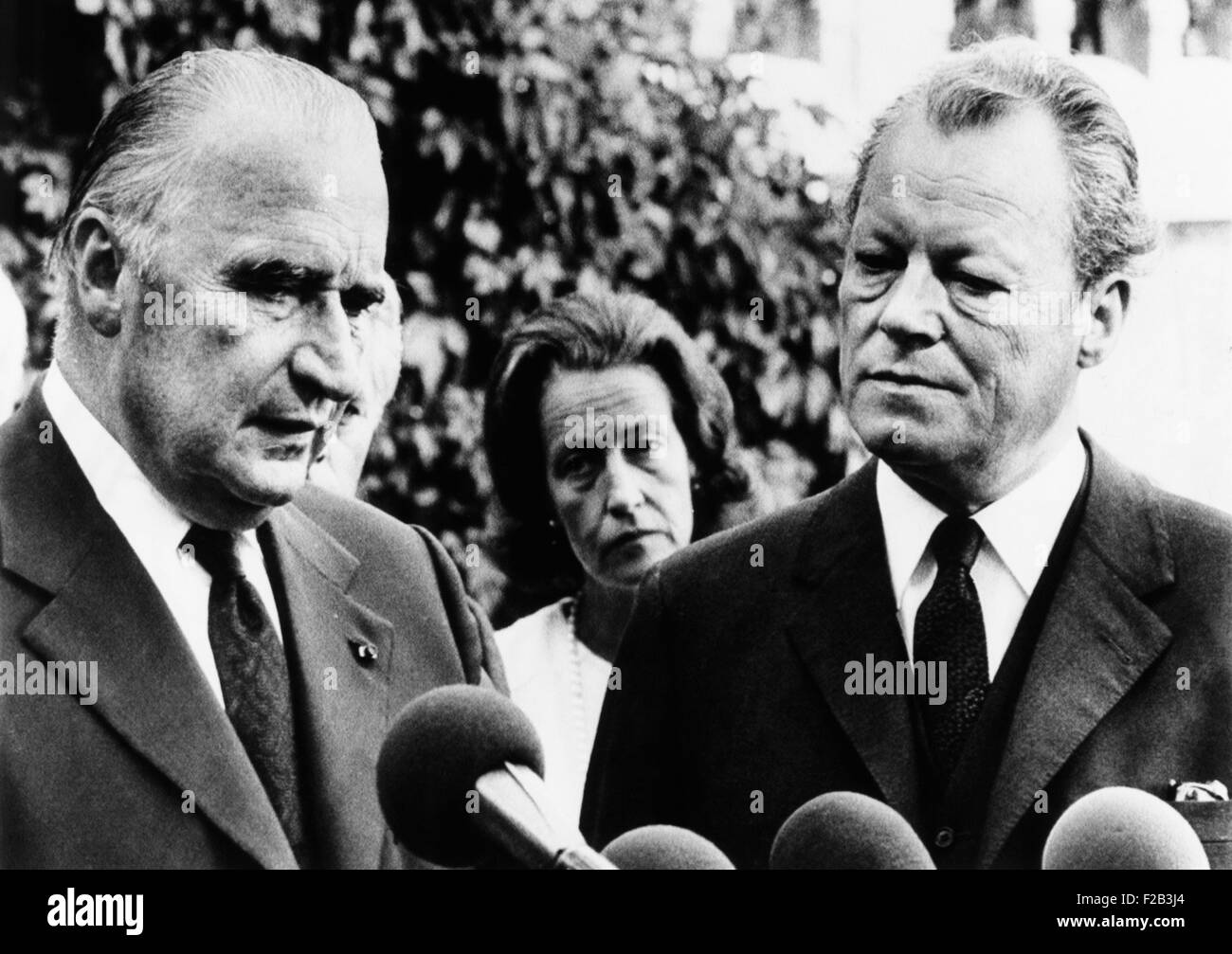 Il Presidente francese Georges Pompidou (sinistra) di Monaco di Baviera massacro giochi olimpici estivi, Sett. 6, 1972. Cinque "Nero Settembre " terroristi palestinesi uccisi undici atleti israeliani e un poliziotto tedesco. Sett. 19, 1972. - (CSU 2015 6 193) Foto Stock
