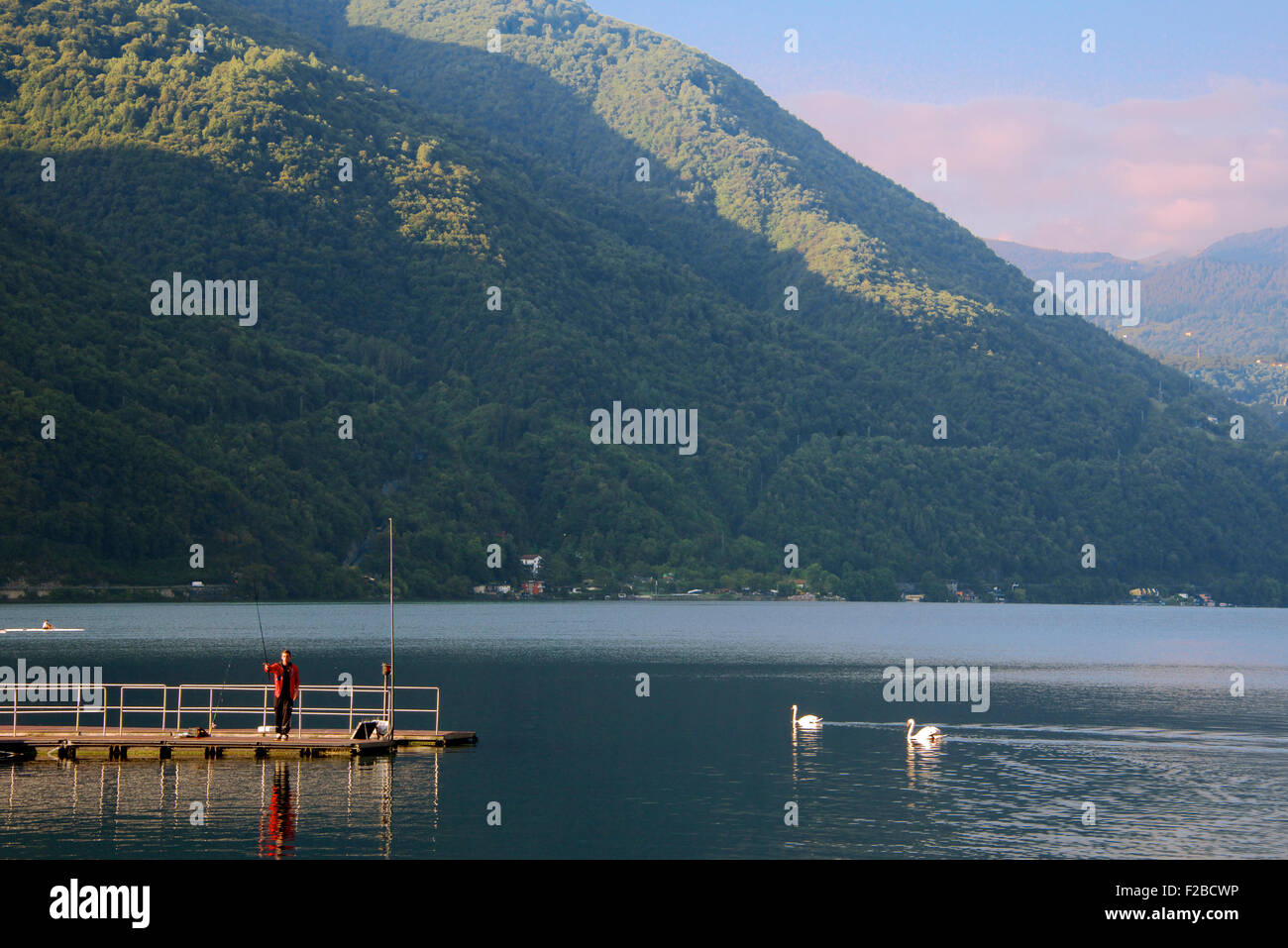 Il lago di Lugarno Porlezza lombardia italia Foto Stock