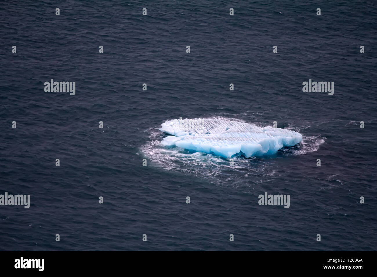 Glacier schegge arenarsi. Arctic isola Settentrionale Novaya Zemlya Foto Stock