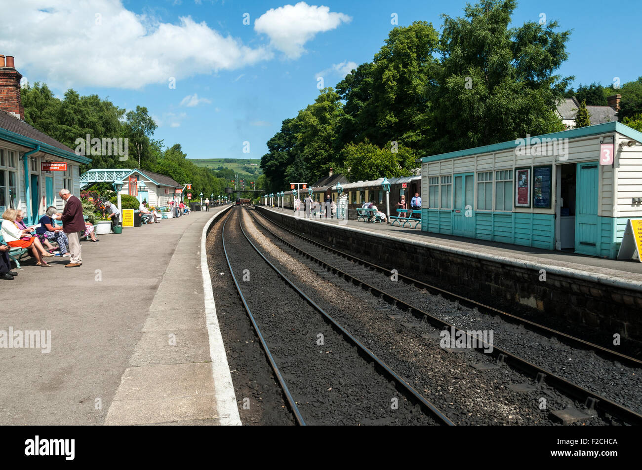 Vista generale della stazione Grosmont sulla North Yorkshire Moors Railway, nello Yorkshire, Inghilterra, Regno Unito Foto Stock