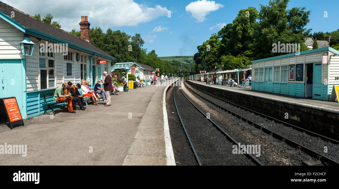Panorama della stazione Grosmont sulla North Yorkshire Moors Railway, nello Yorkshire, Inghilterra, Regno Unito Foto Stock