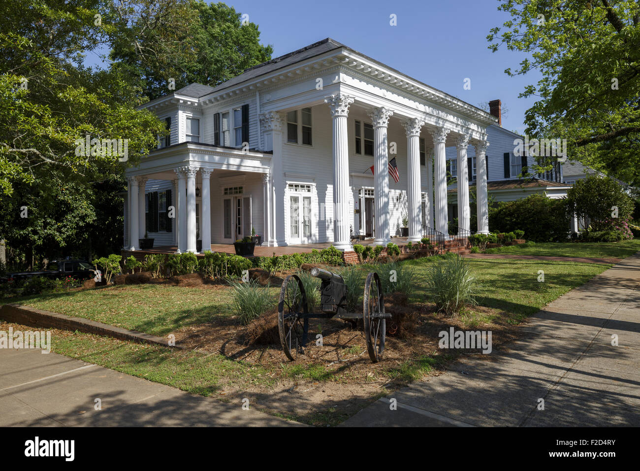 Martin Bell House greco Architettura moderna circa 1898 cannon Liberty Street Milledgeville Georgia USA Foto Stock