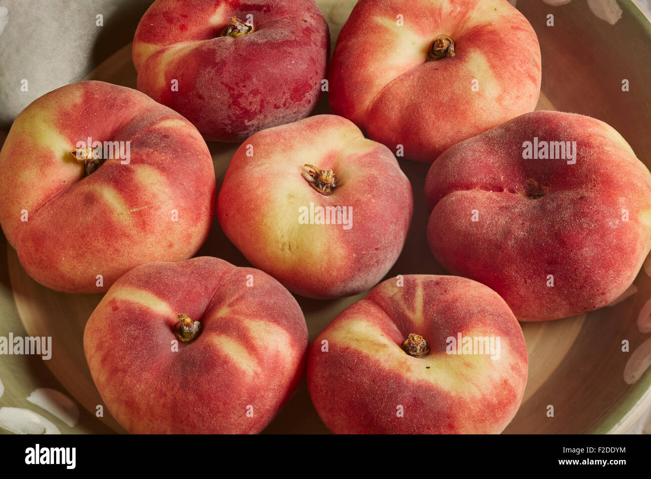 Ciambella fresca pesche presso la Union Square Greenmarket, Manhattan, New York City, Stati Uniti d'America Foto Stock