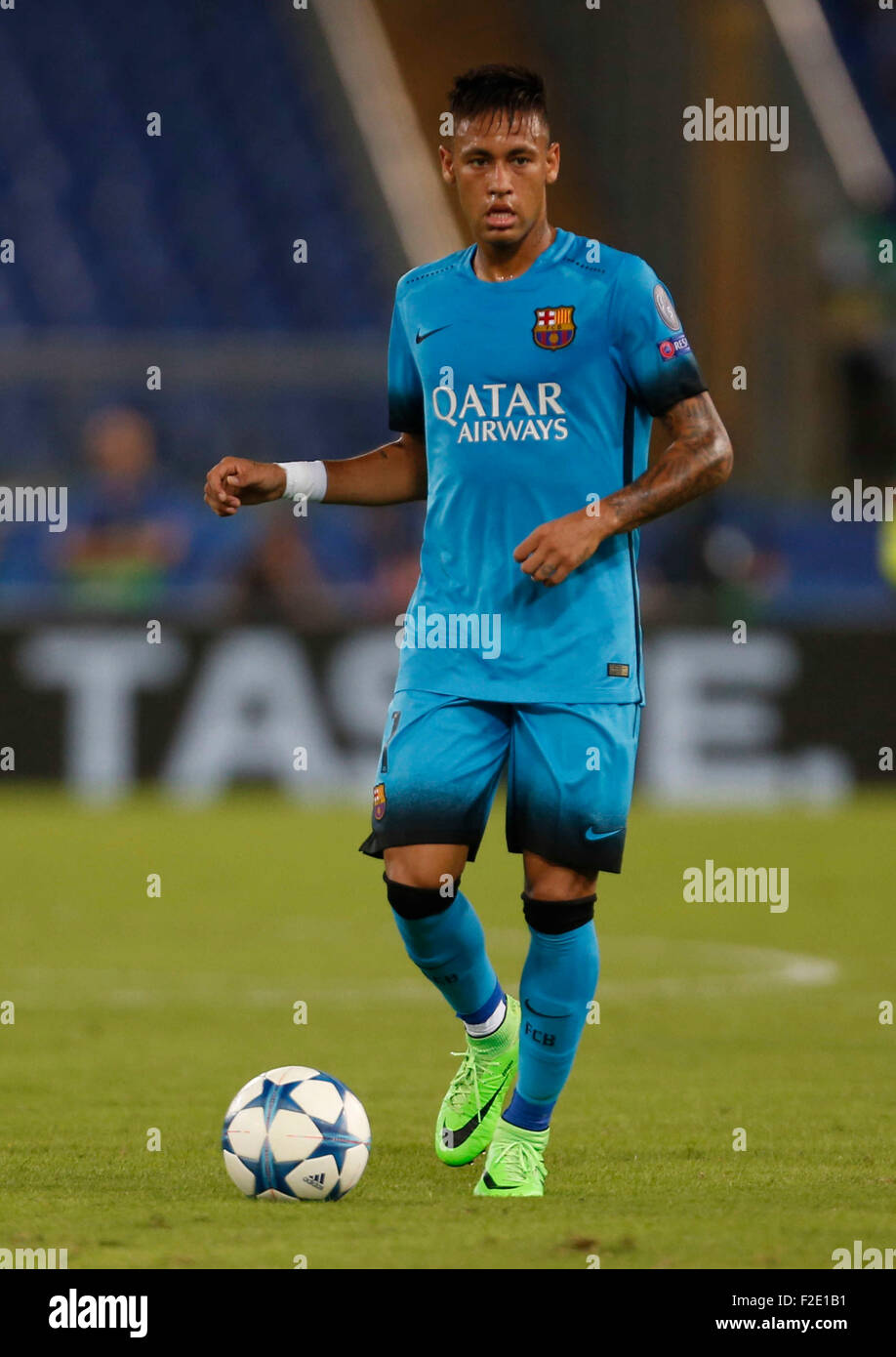 Roma, Italia. Xvi Sep, 2015. Barcellona è Neymar controlla la sfera durante la Champions League Gruppo E partita di calcio contro la Roma nello Stadio Olimpico di Roma 16 Settembre 2015 Credit: agnfoto/Alamy Live News Foto Stock