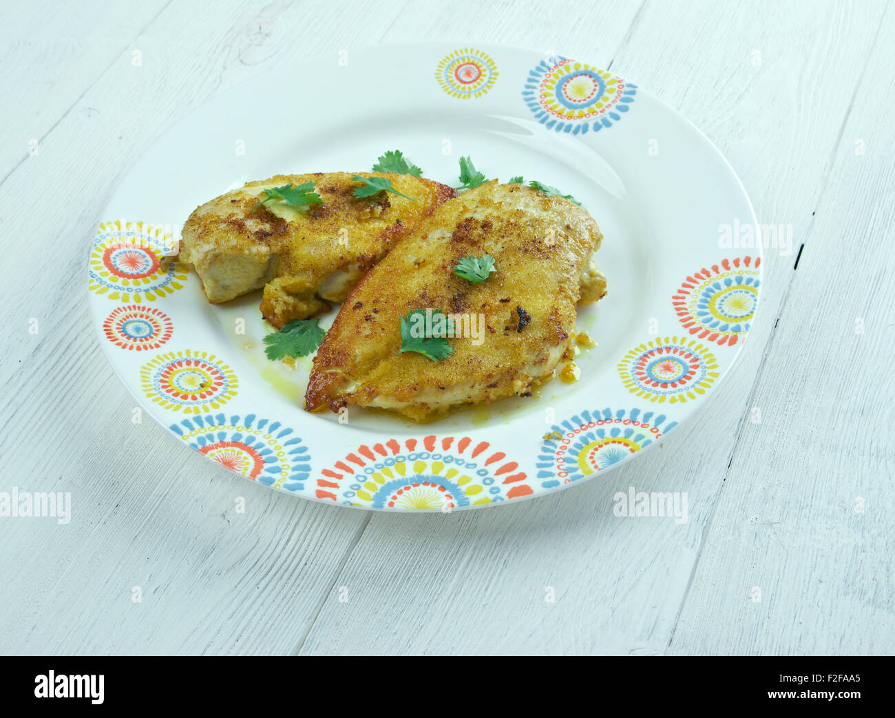 Dajaj Maghli - cottura libico frigge il pollo.Cucina Araba Foto Stock