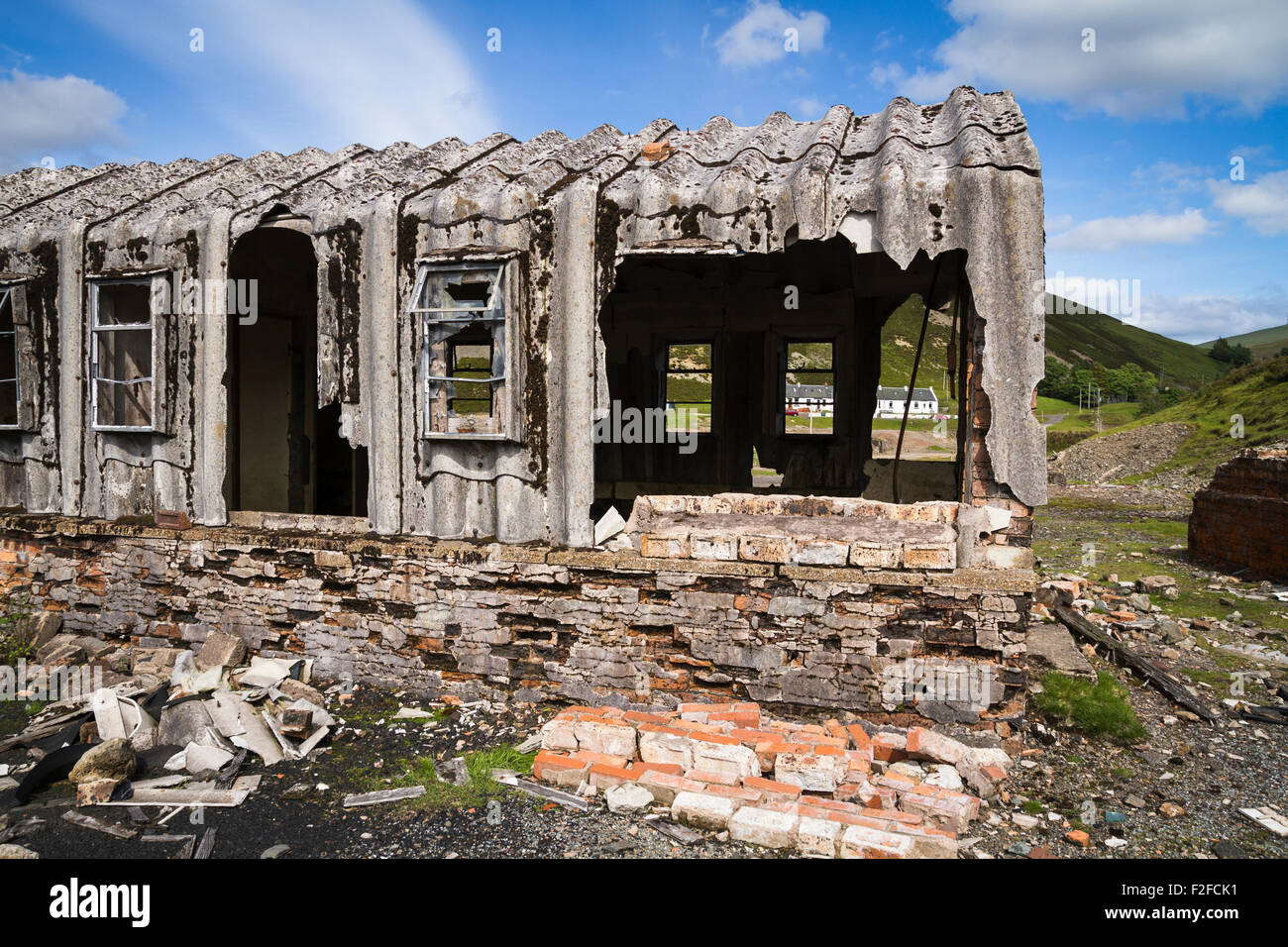 Edificio abbandonato a dismesse miniera di piombo a Wanlockhead Foto Stock