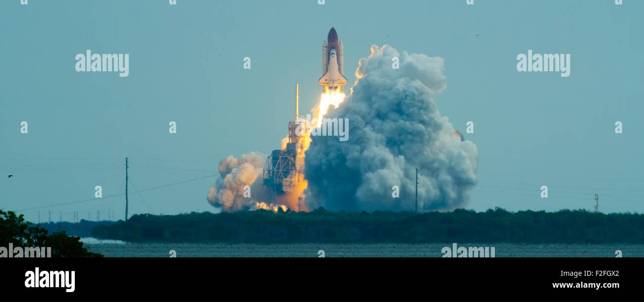 Lancio di Endeavour STS134, Cape Canaveral, Brevard County, Florida, Stati Uniti d'America Foto Stock