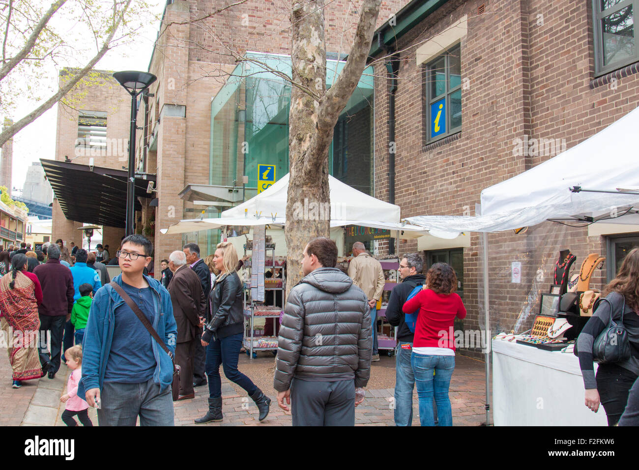 Le rocce domenica mercati in Sydney, area storica di Sydney, Nuovo Galles del Sud, Australia Foto Stock