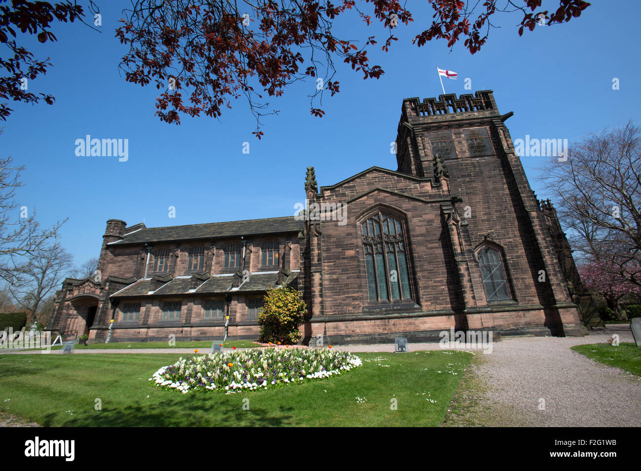 Villaggio di Port Sunlight, Inghilterra. pittoresca vista della molla di Port Sunlight la chiesa di Cristo. Foto Stock