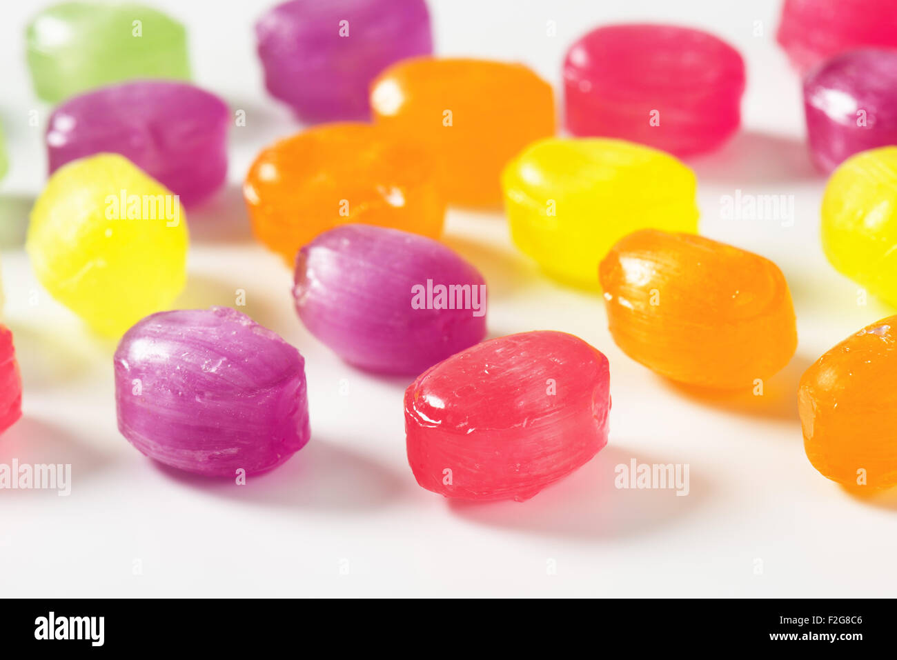 Aromatizzate alla frutta hard candy scende Foto Stock