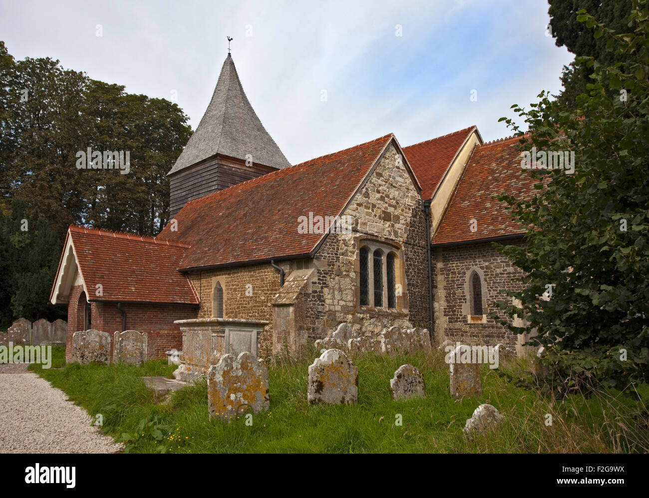 Chiesa di St Peters, Liss, Hampshire, Inghilterra Foto Stock