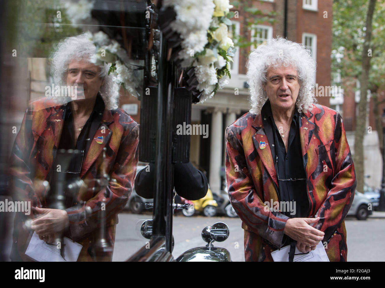 Brian May,chitarrista solista con la rock band Queen,conduce una dimostrazione contro il badger cull.2263 badgers sono stati abbattuti Foto Stock