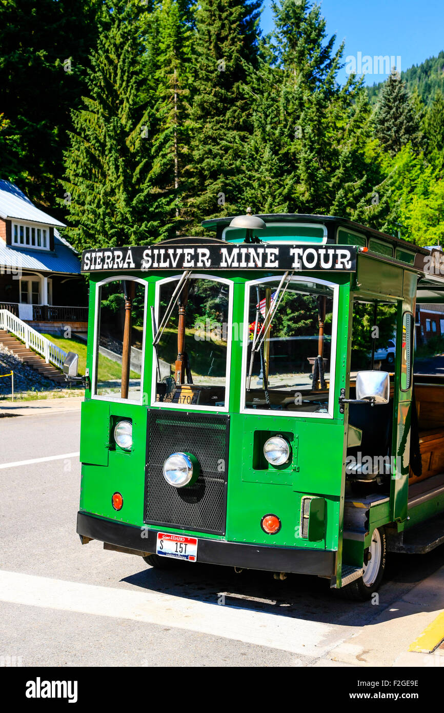 Il verde Sierra la miniera d'argento tour bus nella storica città di Wallace e impostare in Silver Valley distretto minerario di Idaho Foto Stock