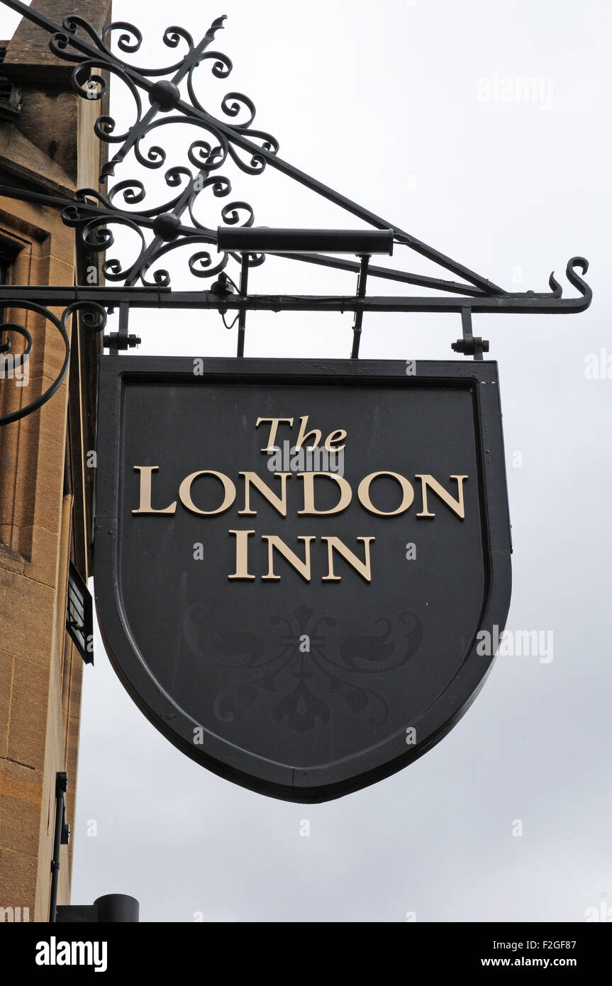 Segno per il London Inn public house, Stamford, Lincolnshire. Foto Stock