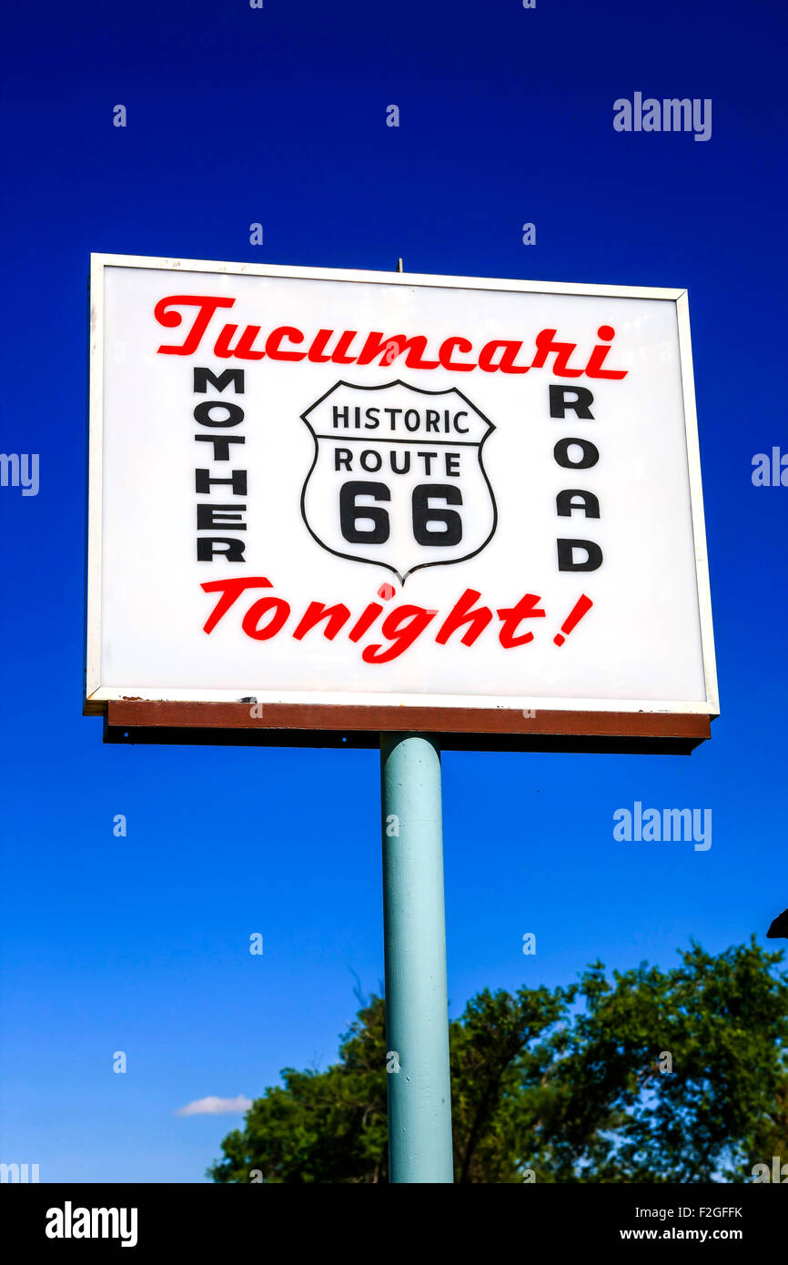 Tucumcari stasera madre strada storica Route 66 tettuccio di segno nel Nuovo Messico Foto Stock