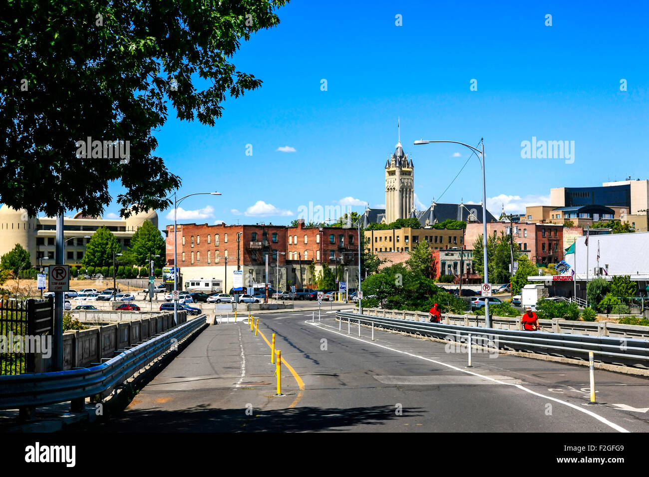 Lo Spokane County Courthouse tower si affaccia su questa città di Washington Foto Stock
