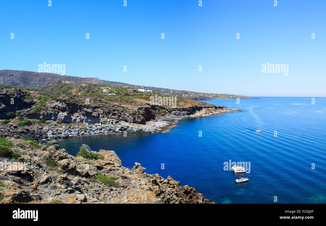 Vista della costa di Isola di Pantelleria, Sicilia Foto Stock