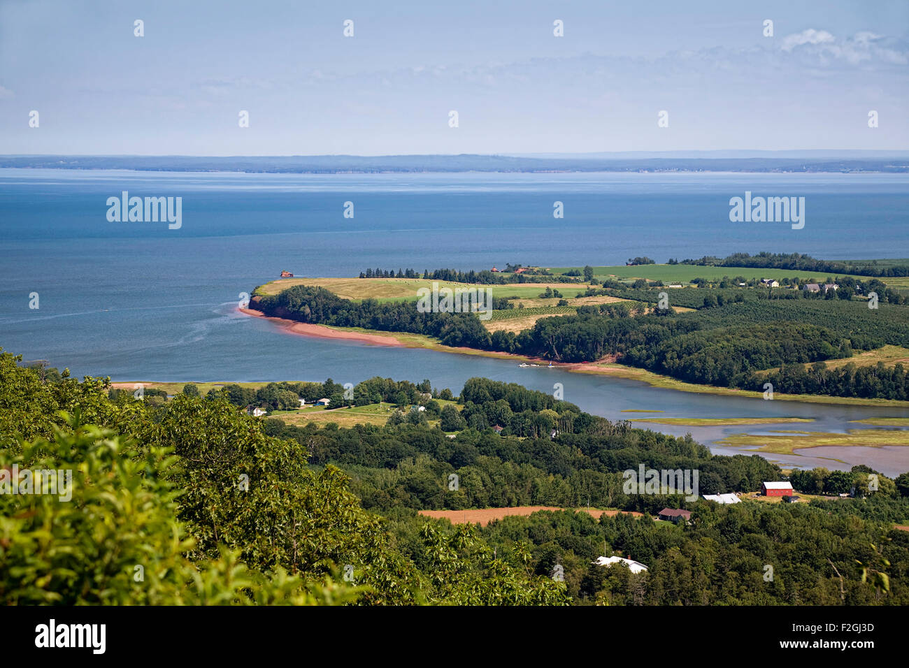 Vista della Valle di Annapolis e sulle rive della Baia di Fundy in Rurale Nova Scotia, Canada. Foto Stock