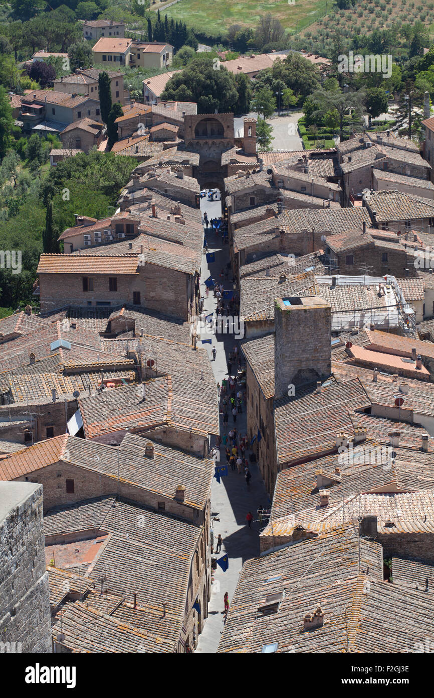 Via San Giovanni, vista dalla Torre Grossa, San Gimignano, Toscana, Italia. Foto Stock