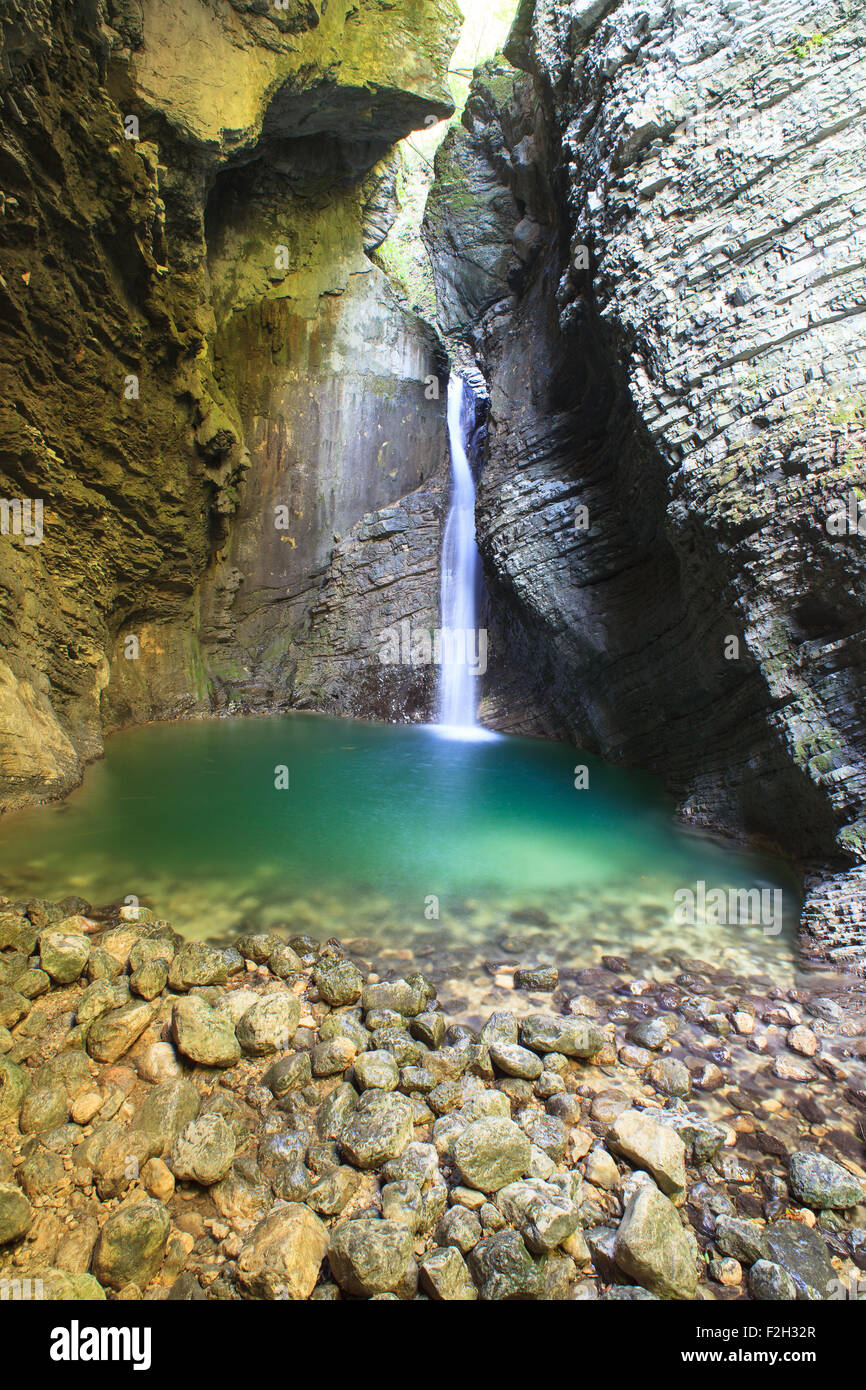 Cascata Kozjak (Slap Kozjak) - Kobarid, sulle Alpi Giulie in Slovenia Foto Stock