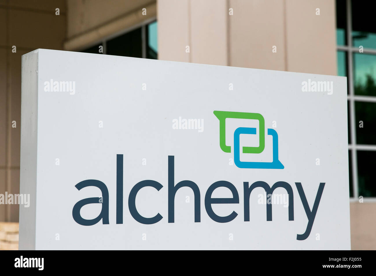 Un logo segno al di fuori della sede di alchimia sistemi, LP, in Austin, Texas, il 11 settembre 2015. Foto Stock