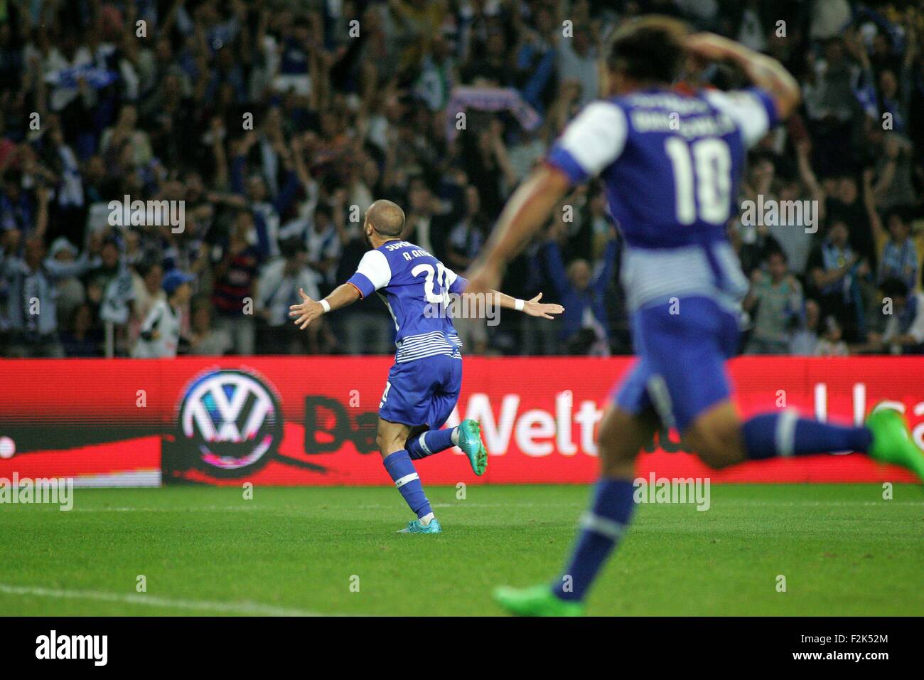 Porto, Portogallo. Xx Settembre, 2015. Andre Andre (FC Porto) in azione durante il portoghese Soccer League tra il Futebol Clube do Porto e lo Sport Lisboa e Benfica al Estadio do Dragao di Oporto, OPO. Helder Sousa/CSM/Alamy Live News Foto Stock