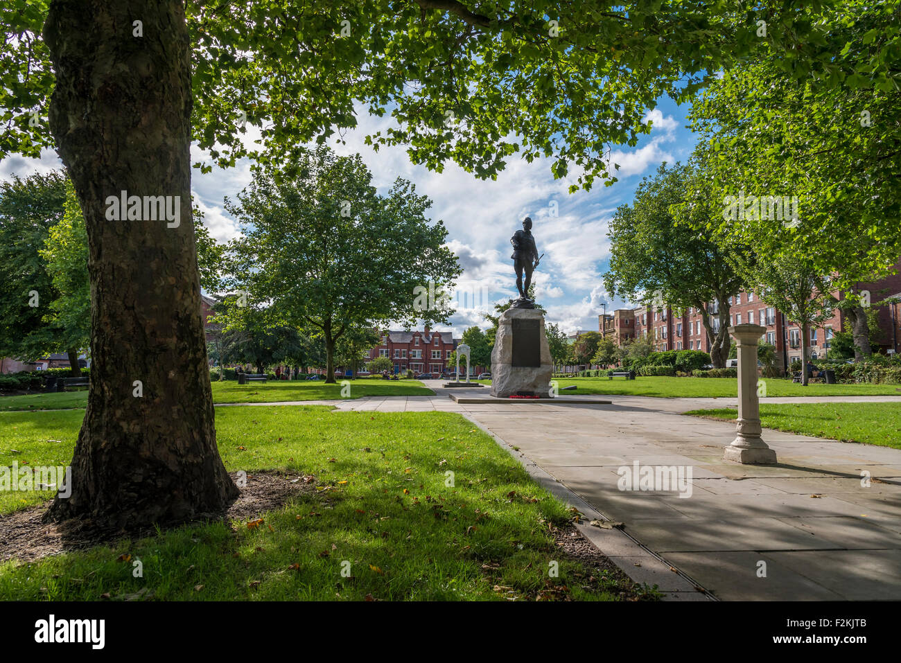 Queens Park nel centro di Warrington Palmyra Square. Foto Stock