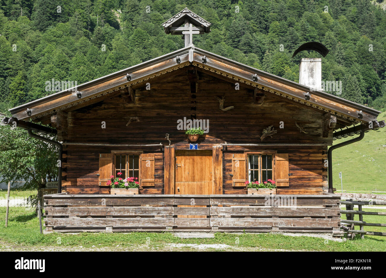 Agriturismo, Almhaus, Almdorf Eng, Eng-Alm, Karwendel, Tirolo, Austria Foto Stock