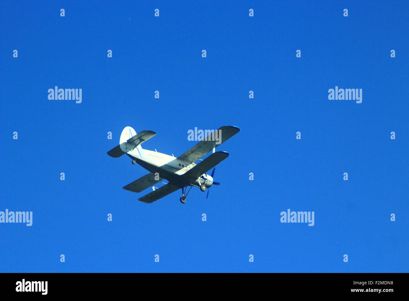 Aereo Antonov An-2 volare in aria Foto Stock