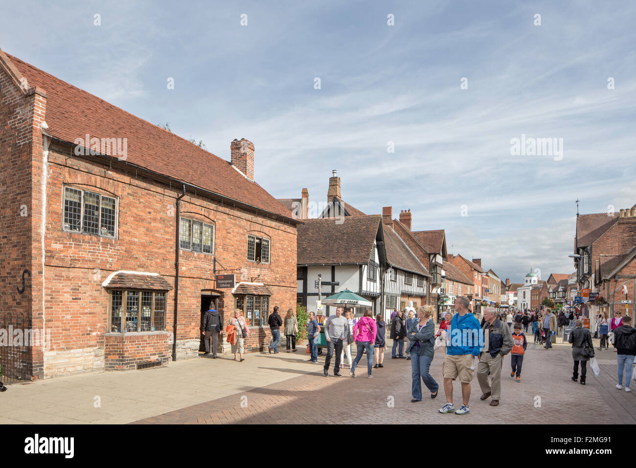 I turisti in Stratford upon Avon, Warwickshire, Inghilterra, Regno Unito Foto Stock