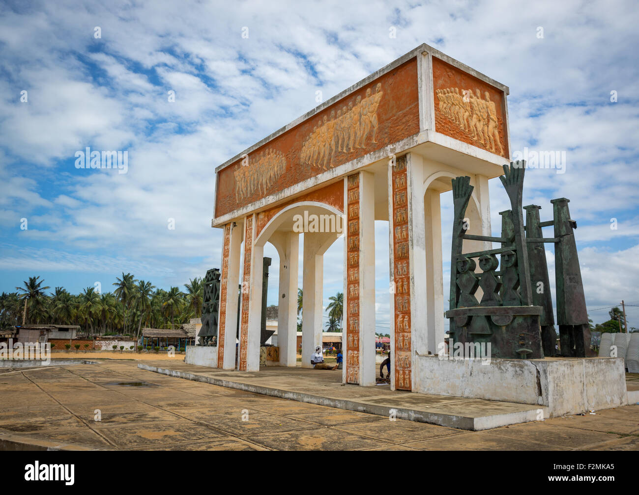 Il Benin, Africa Occidentale, Ouidah, memorial presso la porta di non ritorno, principali porta slave durante la trans-atlantico il commercio degli schiavi Foto Stock