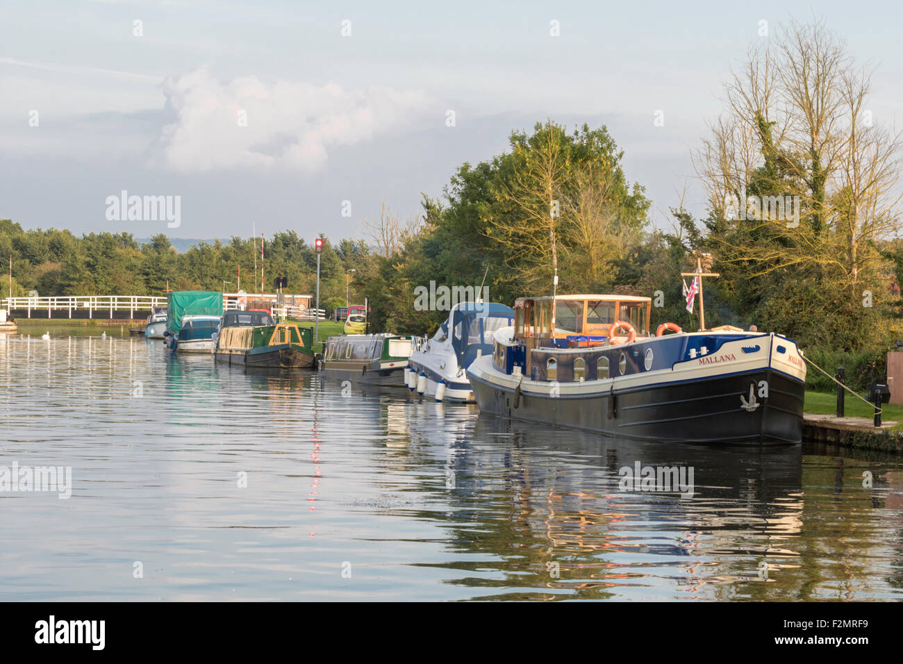 Il Gloucester e Nitidezza Canal vicino Purton, Gloucestershire, England, Regno Unito Foto Stock