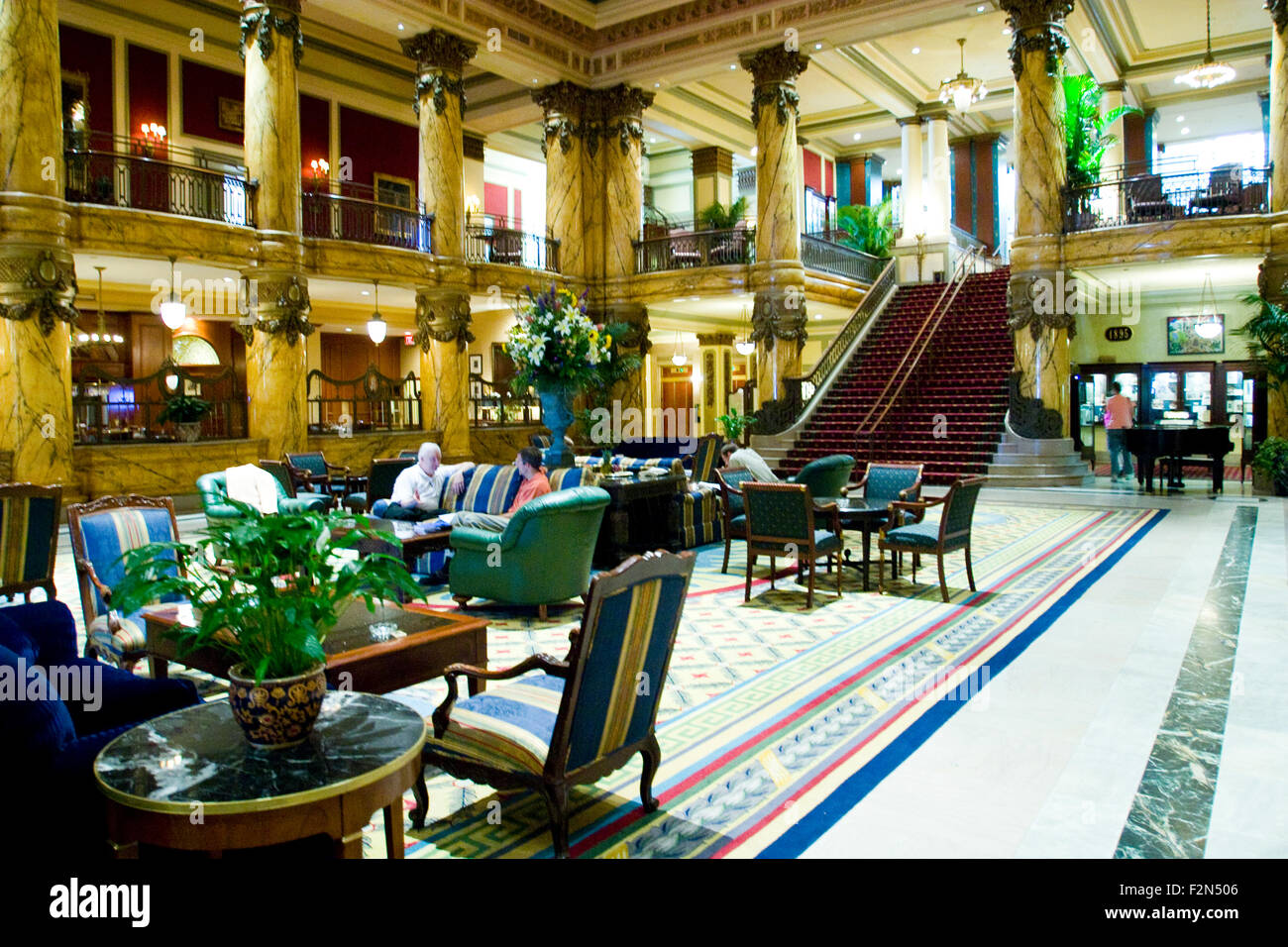 Dal 1895 il 5 stelle, 5 diamond Jefferson Hotel è rimasto uno dei paesi più imponente hotel, Richmond, Virginia Foto Stock