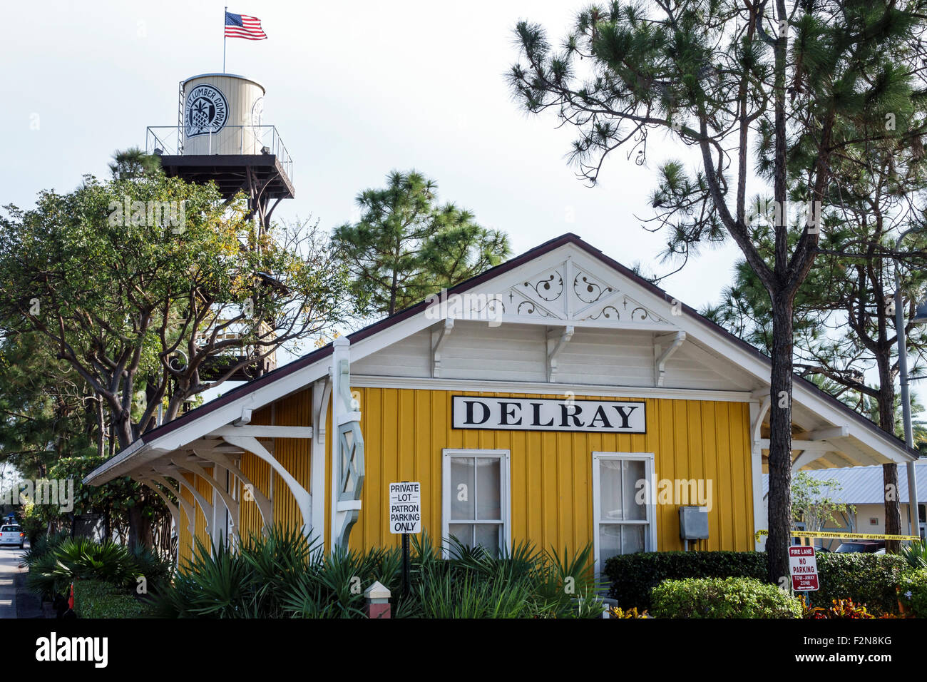 Delray Beach Florida, treno, deposito, stazione ferroviaria, ristrutturato, ristrutturato, Water Tower, FL150414054 Foto Stock